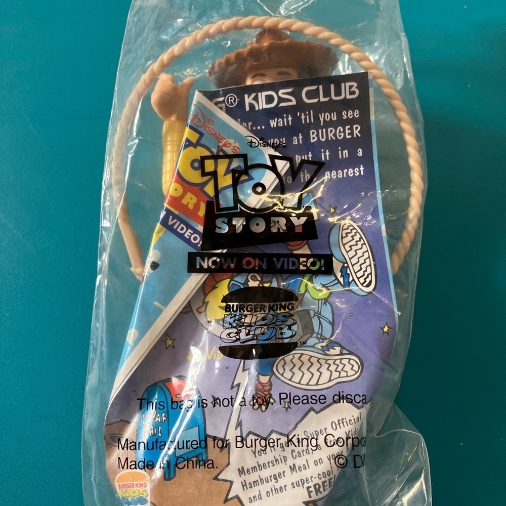 Toy Story Collectible Bundle - Picture 7 of 16